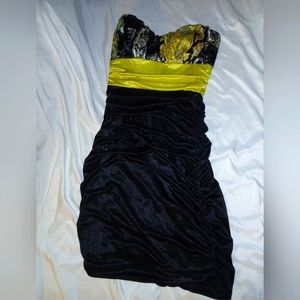 Ladies’s Dress